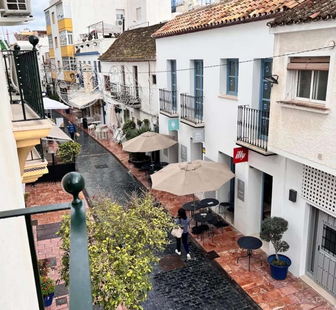 Piso Moderno En El Centro Historico A 3 Min Del Mar Apartment Estepona